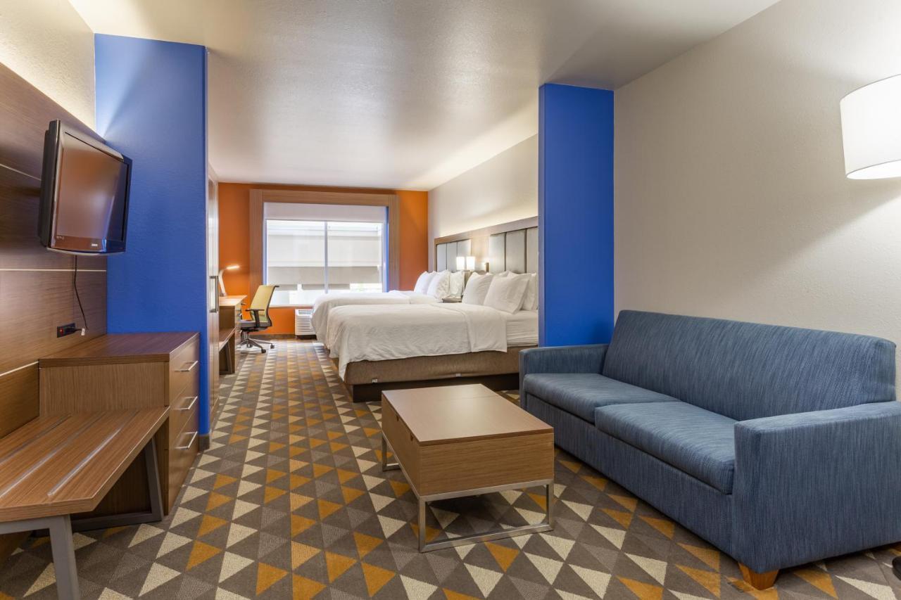 Holiday Inn Express Rockford-Loves Park By Ihg מראה חיצוני תמונה