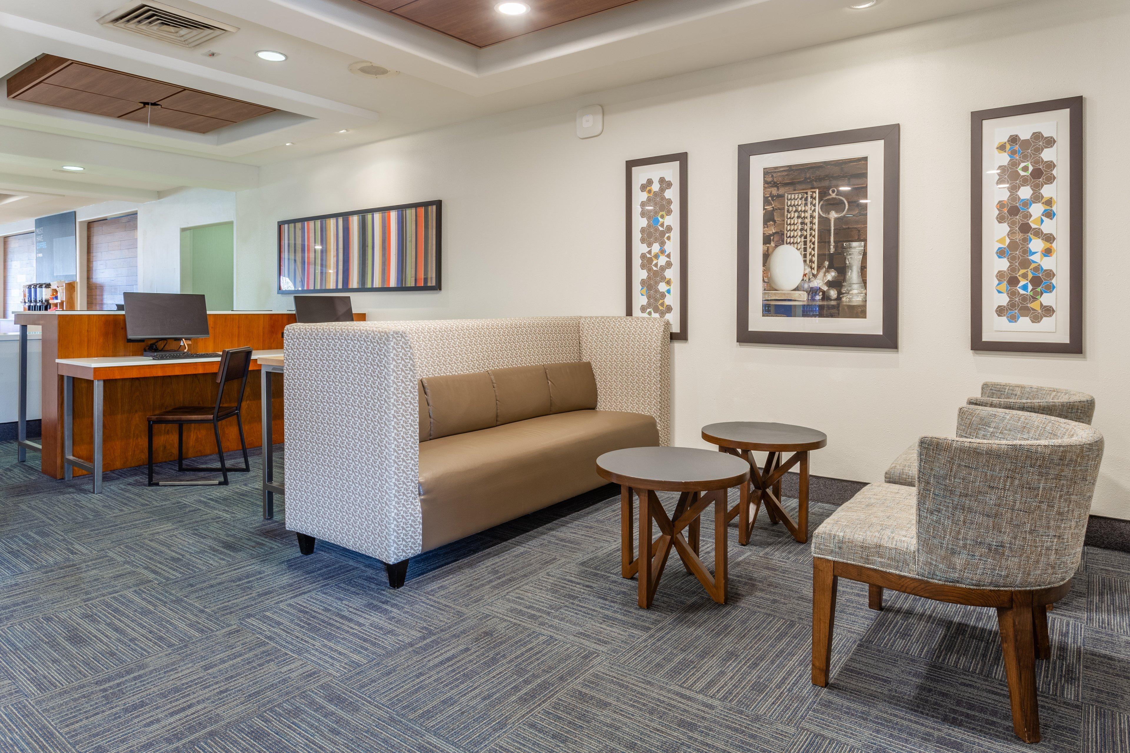 Holiday Inn Express Rockford-Loves Park By Ihg מראה חיצוני תמונה