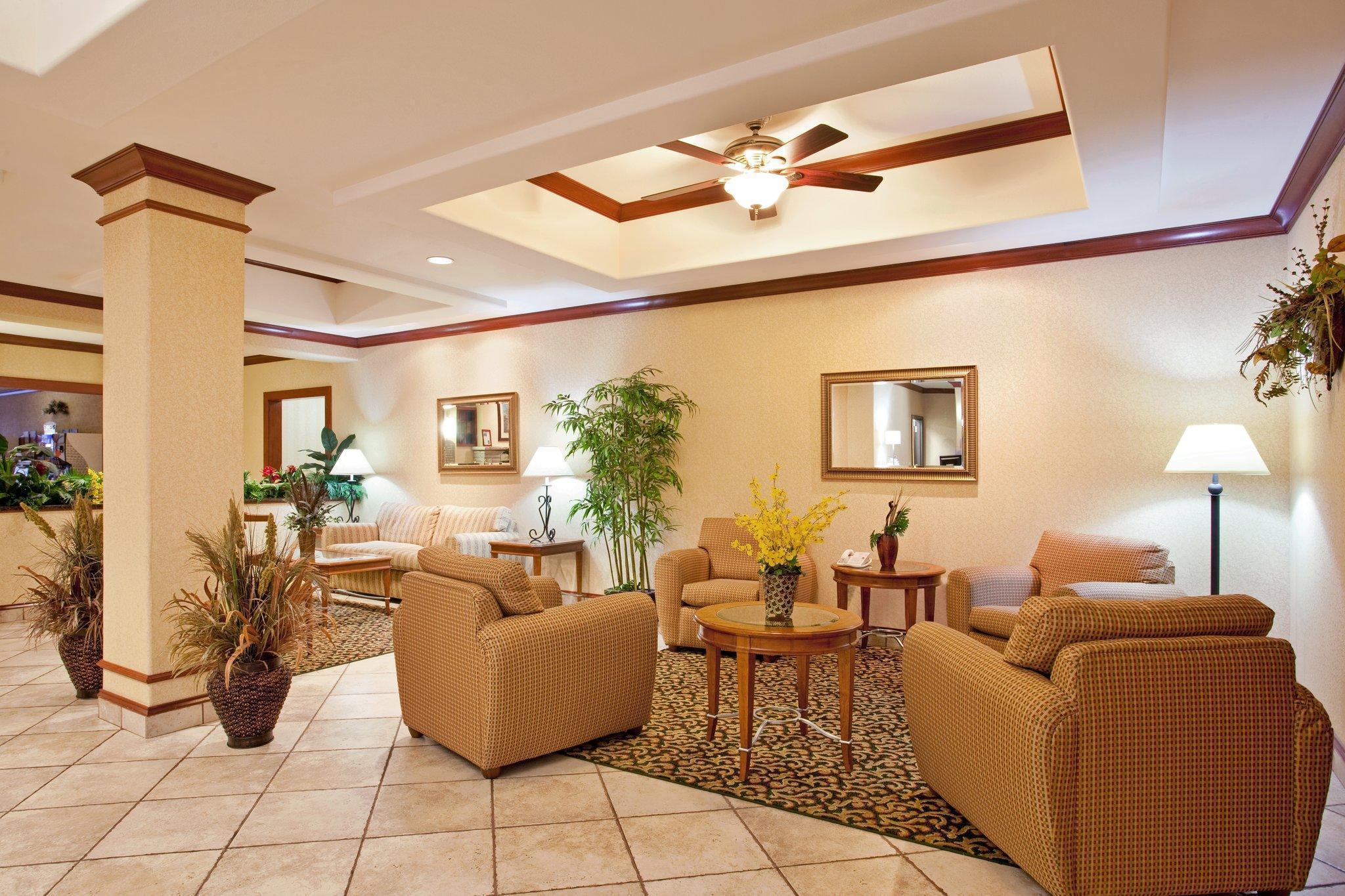 Holiday Inn Express Rockford-Loves Park By Ihg מראה חיצוני תמונה